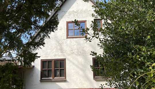 Bild von Schönes Grundstück mit Altbebauung in HH - Duvenstedt