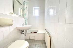 Altbaujuwel mit hohen Decken und lichtdurchfluteten Räumen! – Die vollständige Adresse der Immobilie erhältst du vom Anbieter., 30161 Mitte (Ortsteil), Hannover – Vorschaubild 8