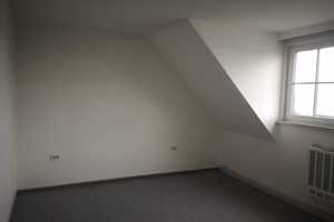 Geräumiges, günstiges und saniertes 15-Raum-Geschäfts-/Wohnhaus in Grünbach – Muldenberger Straße 4A, 8223 Vogtlandkreis – Vorschaubild 16