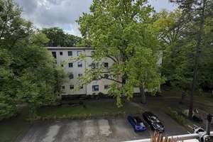 2-Zimmer-Wohnung mit Balkon in Berlin-Nikolassee