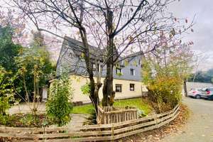 Top gepflegtes 4-Familienhaus in Kürten! – Die vollständige Adresse der Immobilie erhältst du vom Anbieter., 51515 Kürten – Vorschaubild 2
