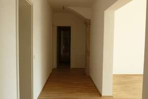 Wunderschöne Terrassen-Wohnung mit Gartenanteil – Dampfschiffstraße 1, 1326 Hosterwitz/Pillnitz, Dresden – Vorschaubild 10
