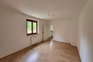 Renovierte 2-Zimmer-Wohnung in Augsburg-Lechhausen – Ernst-Moritz-Arndt-Straße 23-25, 86167 Lechhausen-West, Augsburg – Vorschaubild 12