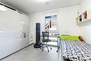 Neuwertiges modernes Townhouse in KFW 40 Standard A+ mit hübscher Terrasse und 2 Stellplätzen – Die vollständige Adresse der Immobilie erhältst du vom Anbieter., 23866 Nahe – Vorschaubild 21