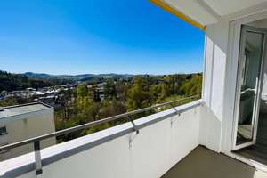Bezugsfrei. Frisch renoviert. Bereit. / Available now. Renovated. Ready for you. – Weidenstraße 9, 59872 Meschede – Vorschaubild 5