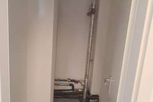 Großzügige Altbauwohnung mit Balkon und Wannenbad – Fürstenstraße 26, 51065 Buchheim, Köln – Vorschaubild 2