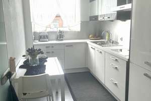 Provisionsfreie, Stilvolle, kernsanierte 3-4Zimmer-Wohnung mit großem Balkon in ruhigem 4-Parteien H – Robert-Koch-Straße 6, 50767 Pesch, Köln – Vorschaubild 4