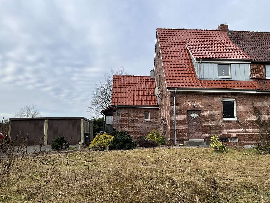 Immobilie in Twist - Historische Substanz trifft handwerkliche Leidenschaft
Reihenendhaus in Twist- Schöninghsdorf
 - Bild 1