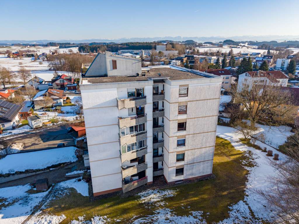 Immobilie in Vogt - Ihre perfekte Kapitalanlage in Vogt - modernisierte 2-Zimmer-Wohnung mit Balkon - Bild 2