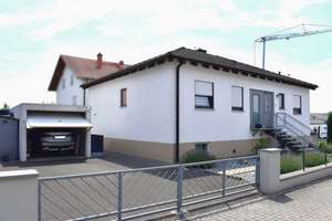 Freistehender Bungalow mit Garten, Garage, ELW und großzügigem Grundstück in Groß-Rohrheim – Die vollständige Adresse der Immobilie erhältst du vom Anbieter., 68649 Groß-Rohrheim – Vorschaubild 2