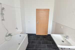 Geräumige 2-Zimmer-Wohnung sucht neue Mitbewohner! – Wolfenbütteler Straße 33, 39112 Magdeburg – Vorschaubild 9