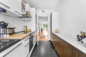 Property thumbnail 16