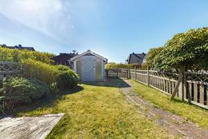 Schönes Mittelhausteil mit viel Potenzial in gefragter Lage von Westerland – Die vollständige Adresse der Immobilie erhältst du vom Anbieter., 25980 Sylt (Gemeinde) – Vorschaubild 2