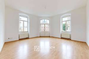 Wo der Balkon die Perspektive öffnet: Lichtdurchflutetes Eckwohnzimmer im Herzen von Löbtau – Die vollständige Adresse der Immobilie erhältst du vom Anbieter., 1159 Löbtau-Nord, Dresden – Vorschaubild 2