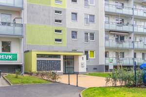 3-Raum-Wohnung mit Balkon und Einbauküche – Am Harthwald 1, 9123 Markersdorf, Chemnitz – Vorschaubild 5