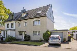 Charmante Doppelhaushälfte mit großem Potenzial, Garage und sonnigem Garten – Die vollständige Adresse der Immobilie erhältst du vom Anbieter., 41466 Reuschenberg, Neuss – Vorschaubild 2
