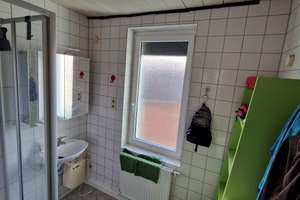 Herrliche Lage direkt am Park - 2-Zi.  Garage und U-Bahn-Nähe – Ostendstraße 10/1, 70190 Ostheim, Stuttgart – Vorschaubild 8