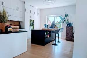 Exclusive 4-Zimmer Wohnung mit 2 Stellplätzen in Bemerode ohne Maklerprovision – Wülfeler Str. 9, 30539 Bemerode, Hannover – Vorschaubild 3
