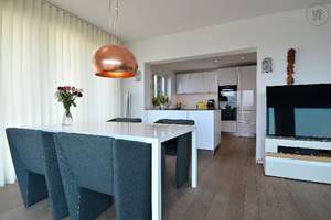 Sehr schönes Haus mit Pool und grandiosem Ausblick in Weil am Rhein, möbliert – Die vollständige Adresse der Immobilie erhältst du vom Anbieter., 79576 Weil am Rhein – Vorschaubild 4