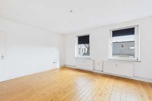 Bielefeld-Mitte: Altbau-ETW in zentraler Lage! ca. 63 m² | Fernwärme – Die vollständige Adresse der Immobilie erhältst du vom Anbieter., 33602 Mitte, Bielefeld – Vorschaubild 2