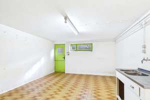 Drei Ebenen zum Gestalten, ein Garten zum Verlieben – ein Haus für Grünliebhaber und Selbermacher – Die vollständige Adresse der Immobilie erhältst du vom Anbieter., 70565 Dürrlewang, Stuttgart – Vorschaubild 21