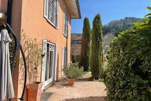 Stilvolles Einfamilienhaus mit Einliegerwohnung  – Breisgau-Hochschwarzwald (Kreis) – Vorschaubild 8