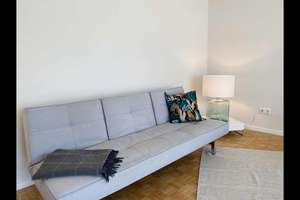 Möblierte 2-Zimmer-Wohnung mit Balkon in Bogenhausen – Titurelstraße 2, 81925 Herzogpark, München – Vorschaubild 5