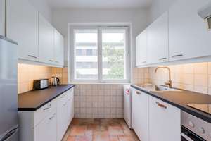 From 16.08 - Bright 2-Bedroom Apartment with Balcony near Preußenpark – Die vollständige Adresse der Immobilie erhältst du vom Anbieter., 10707 Wilmersdorf, Berlin – Vorschaubild 21