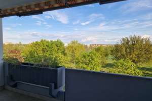 Helle neu renovierte 2-Zimmer Wohnung mit Balkon und TG-Stellplatz in Karlsruhe-Neureut – Die vollständige Adresse der Immobilie erhältst du vom Anbieter., 76149 Neureut, Karlsruhe – Vorschaubild 3