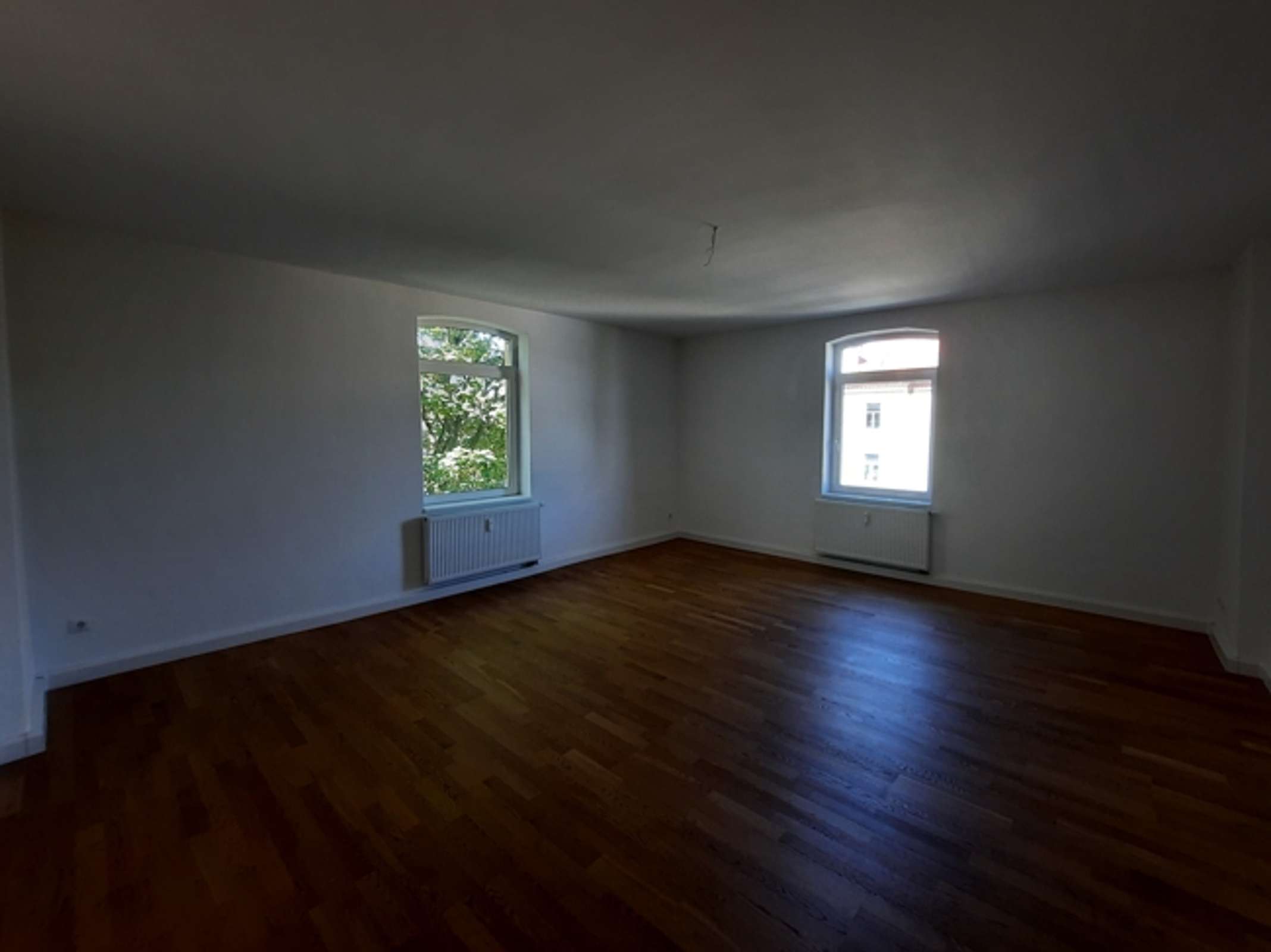 Attraktive 2-Zimmer-DG-Wohnung mit gemütlichem Balkon und modernem Duschbad in Erfurt/Löbervorstadt