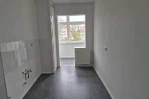 Attraktive 3-Zimmer-Hochparterre-Wohnung mit gehobener Innenausstattung in Leipzig – Adolph-Menzel-Straße 35, 4157 Leipzig – Vorschaubild 2