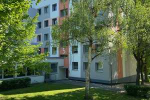3 Zimmerwohnung mit Balkon in Düsseldorf-Knittkuhl – Am Schultersbusch 5, 40629 Düsseldorf – Vorschaubild 1