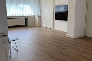 "Stadtvilla"-Feeling in Dinslaken-Stadtmitte – Einfamilienhaus mit traumhaftem Garten und Terrasse – wilhelmlantermannstrasse 86, 46535 Dinslaken – Vorschaubild 10