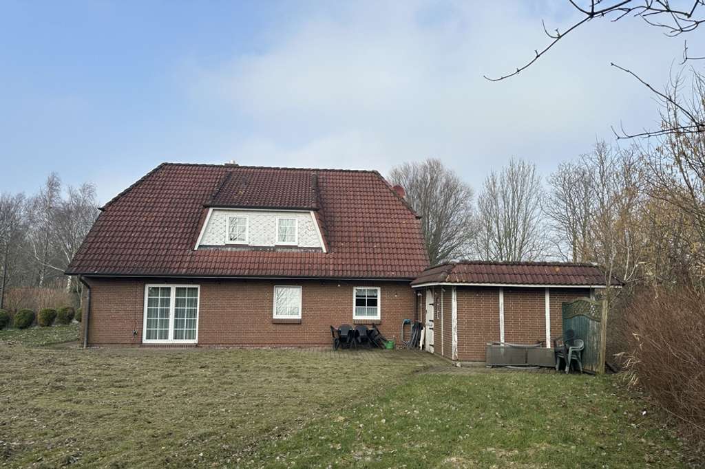 Immobilie in Risum-Lindholm - Kapitalanlage: zwei vermietete Wohnungen in Zweifamilienhaus (als EFH nutzbar) in Risum-Lindholm - Bild 1