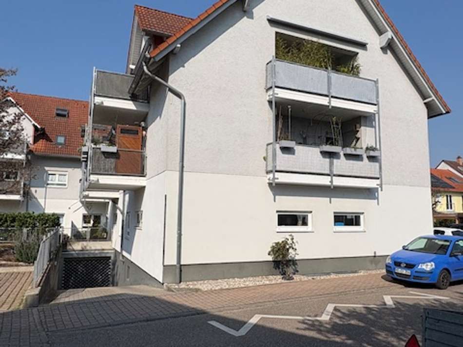 Blick auf das 8-Parteien-Haus