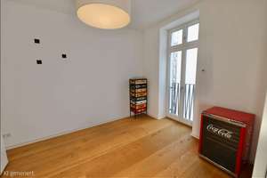 BESTLAGE NAHE KU'DAMM & KADEWE - WOHNEN & ARBEITEN ODER FÜR FAMILIE - MIT AUFZUG, TERRASSE & SAUNA – Nürnberger Straße 19 b. gg, 10789 Charlottenburg, Berlin – Vorschaubild 25