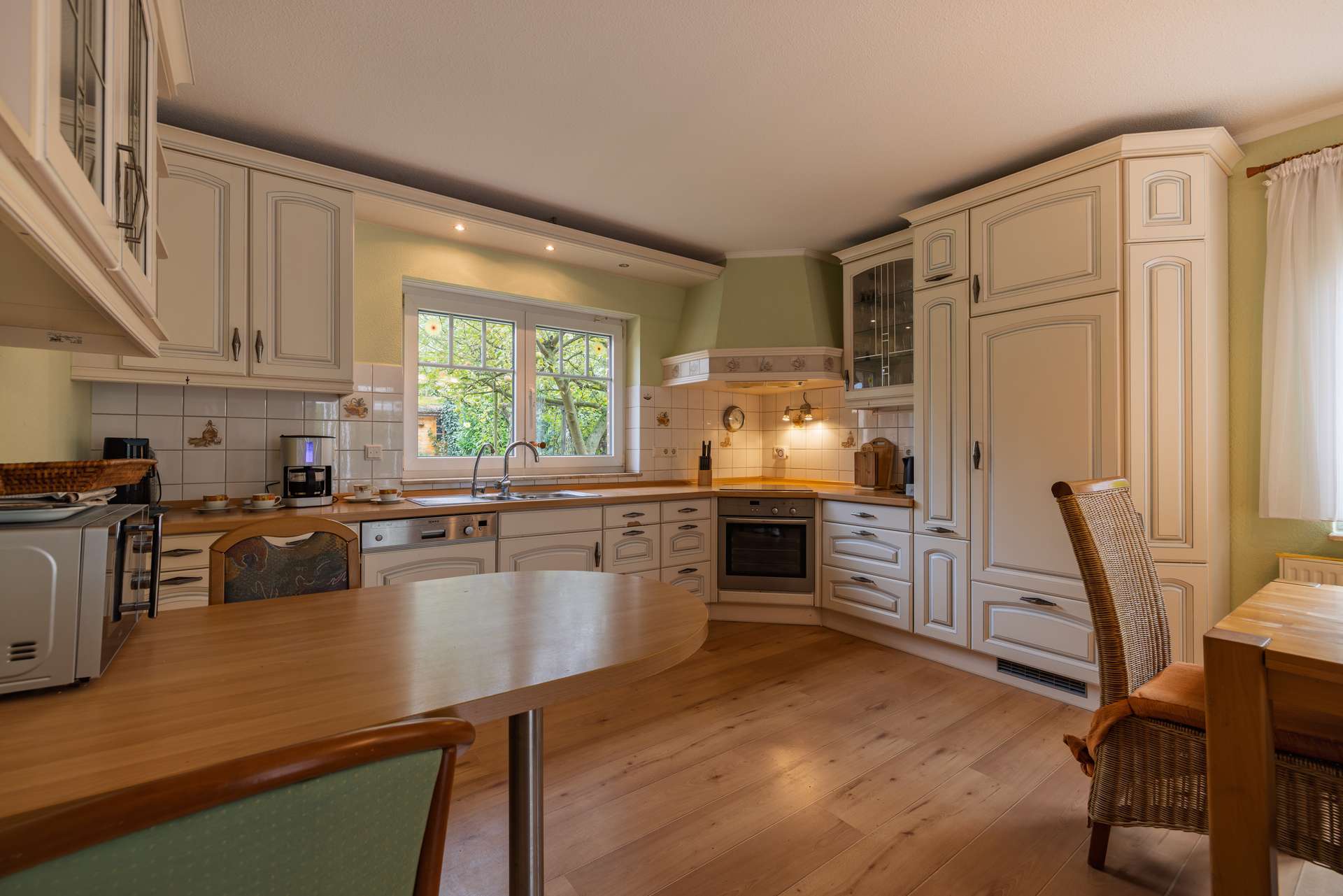 Immobilie in Dassow - Großzügiges Einfamilienhaus im Friesenstil mit 5,5 Zimmern, PV-Anlage in Pötenitz, nahe dem Priwall - Bild 7