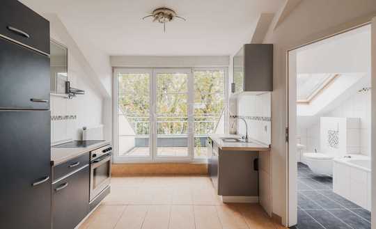 Ruhige Citylage mit Ausblick - Tolle Dachwohnung mit Dachterrasse!