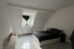 Möblierte 2-Zimmer Wohnung zur Zwischenmiete in Wuppertal Oberbarmen – Germanenstraße 13, 42275 Oberbarmen, Wuppertal – Vorschaubild 2