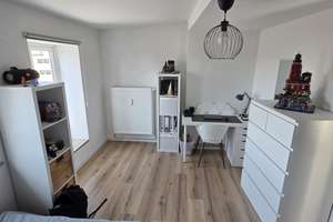 Helle 3-Zimmer-Wohnung in Braunschweiger Innenstadt (WG-geeignet!) – Stobenstraße 13, 38100 Innenstadt, Braunschweig – Vorschaubild 6