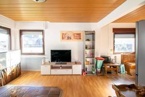 Zweifamilienhaus mit Garage für zwei Generationen oder eine große Familie – Die vollständige Adresse der Immobilie erhältst du vom Anbieter., 75181 Eutingen, Pforzheim – Vorschaubild 4