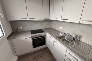 Alltagstaugliche 1-Zimmer-Wohnung in Köln-Rodenkirchen – Die vollständige Adresse der Immobilie erhältst du vom Anbieter., 50996 Rodenkirchen (Ortsteil), Köln – Vorschaubild 9
