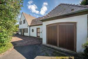 Charmante Villa aus den 50ern – Neckar-Odenwald-Kreis – Vorschaubild 1