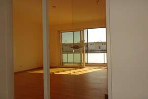 Helle, exklusive, geräumige und neuwertige 2-Zimmer-Wohnung mit Balkon und EBK in Mannheim – T 4 3, 68161 Innenstadt/Jungbusch, Mannheim – Vorschaubild 3