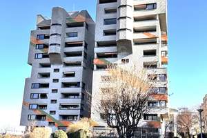 Stuttgart-Neugereut:  Gepflegte 2,5-Zimmerwohnung in schöner Aussichtslage