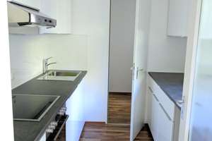 Grundsanierte, geräumige 2,5-Zimmer-Wohnung in München Hadern mit Einbauküche – 81375 Neuhadern, München – Vorschaubild 10