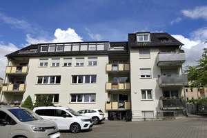 MARTINSVIERTEL: Helle 3-Zimmer Wohnung mit Balkon und Stellplatz – Die vollständige Adresse der Immobilie erhältst du vom Anbieter., 64289 Darmstadt-Nord, Darmstadt – Vorschaubild 2