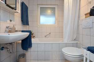 Wunderschön und neu möblierte Wohnung in Hedelfingen mit Balkon – Die vollständige Adresse der Immobilie erhältst du vom Anbieter., 70329 Hedelfingen (Ortsteil), Stuttgart – Vorschaubild 4