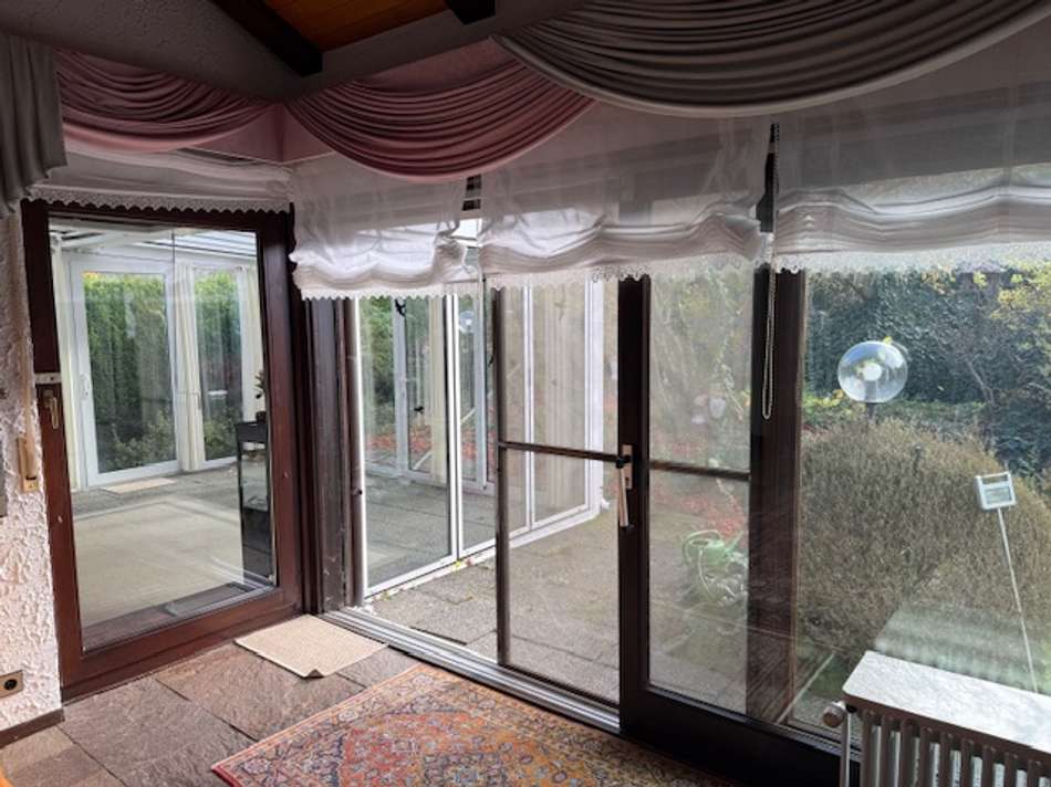 Ausgang zu Wintergarten/Terr.