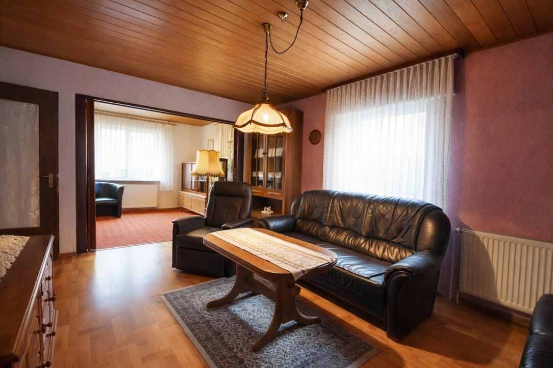 Immobilie in Billigheim-Ingenheim - Hand anlegen & durchstarten-EFH mit Charme u. Gestaltungsspielraum - Bild 1